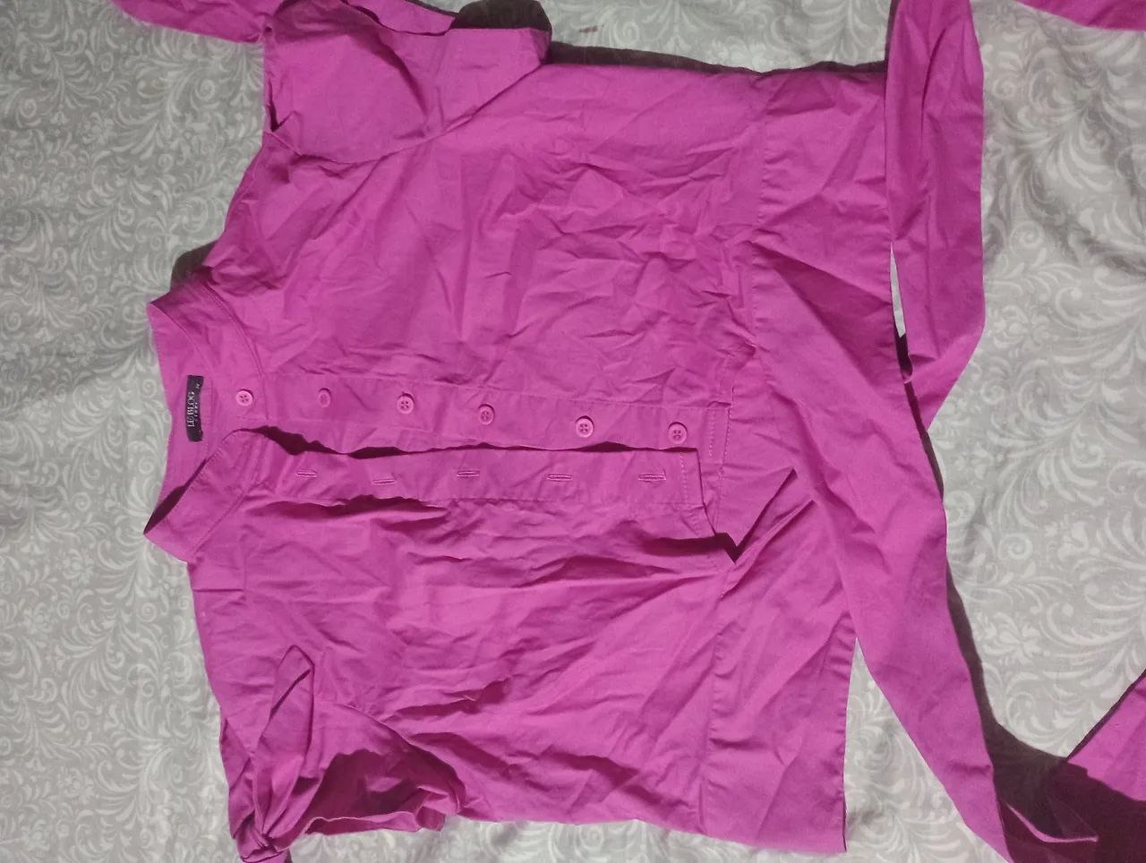 Blusa feminina com detalhes e amarração - Foto 3