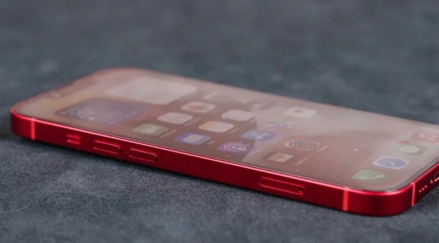 Iphone 13 red 128gb - Celulares e Smartphones - Cohajap, São Luís