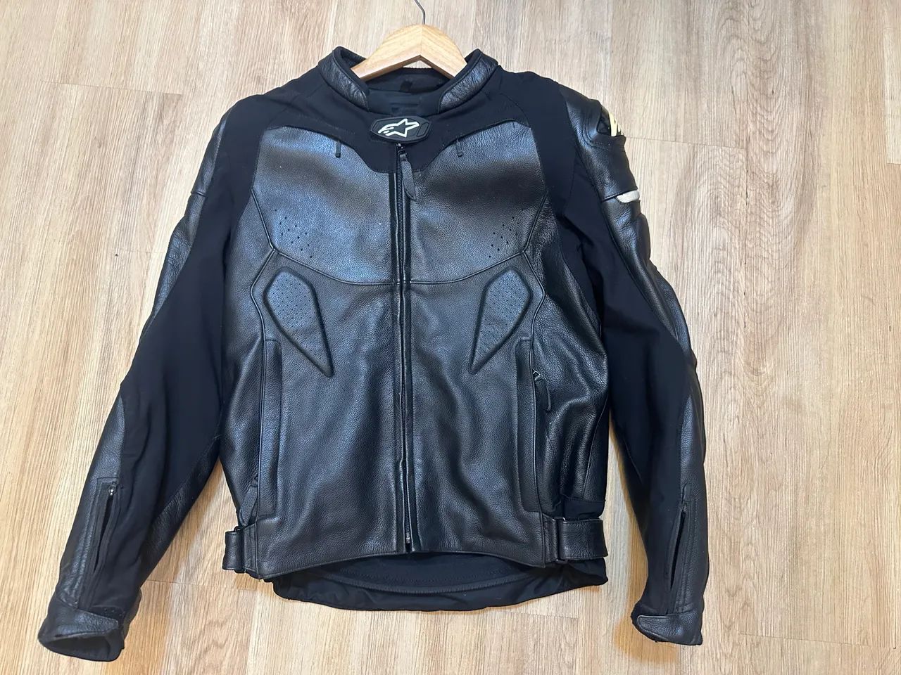 jaqueta alpinistars couro