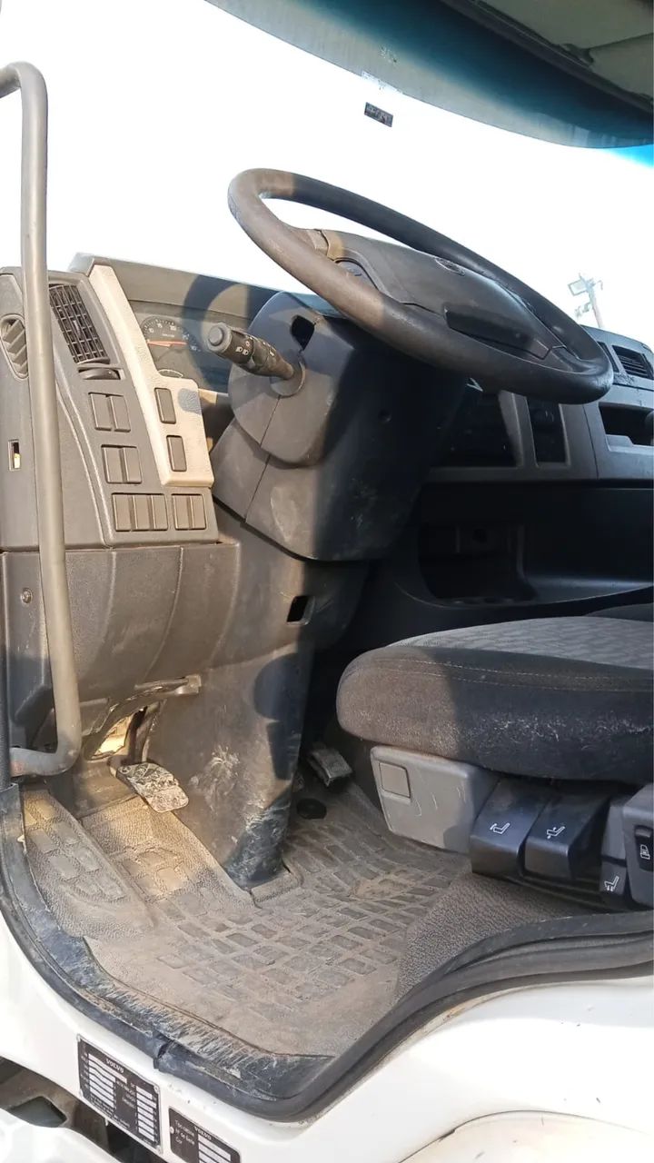 Vendo Volvo VM 330 - Foto 7