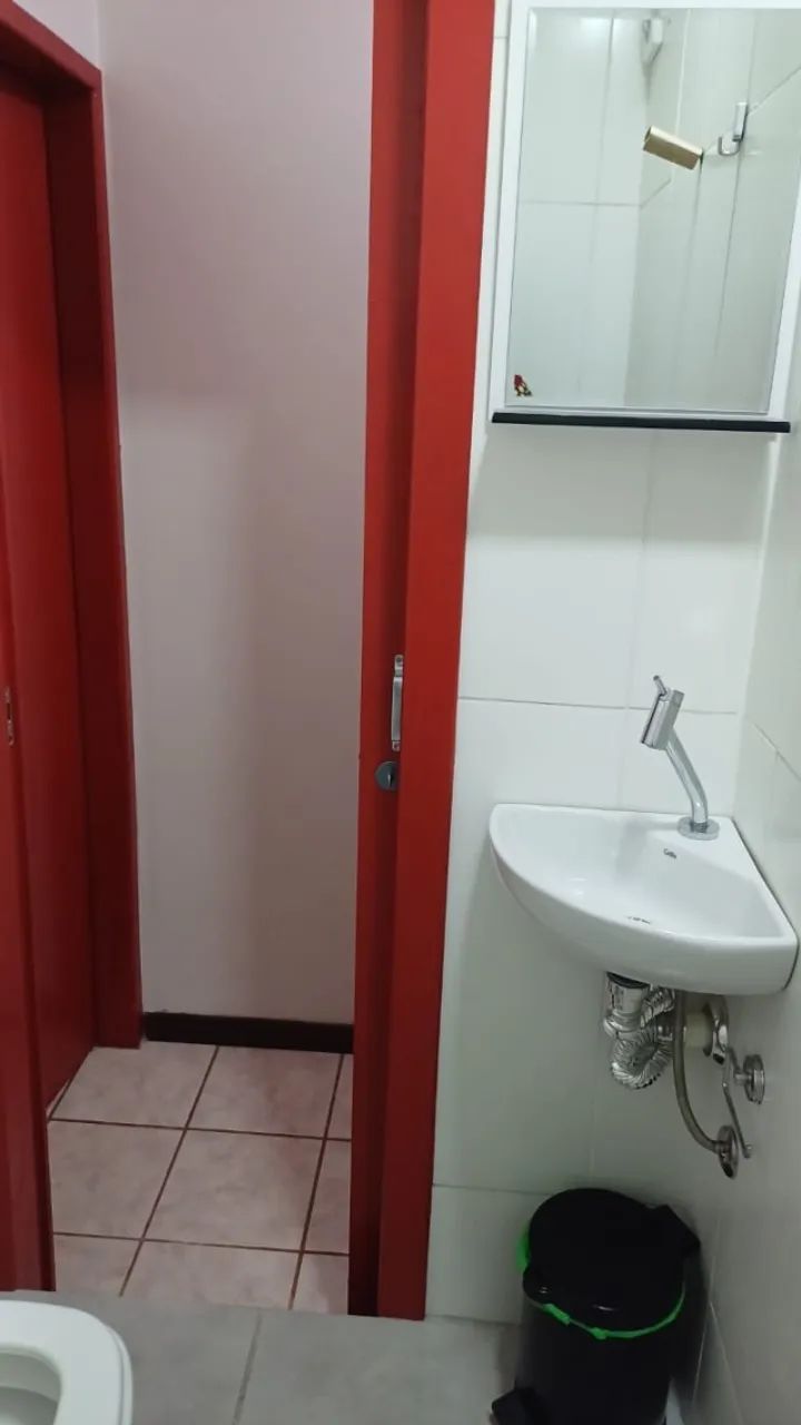 Alugo Quarto mobiliado para 1 pessoa NÃO FUMANTE - Foto 5