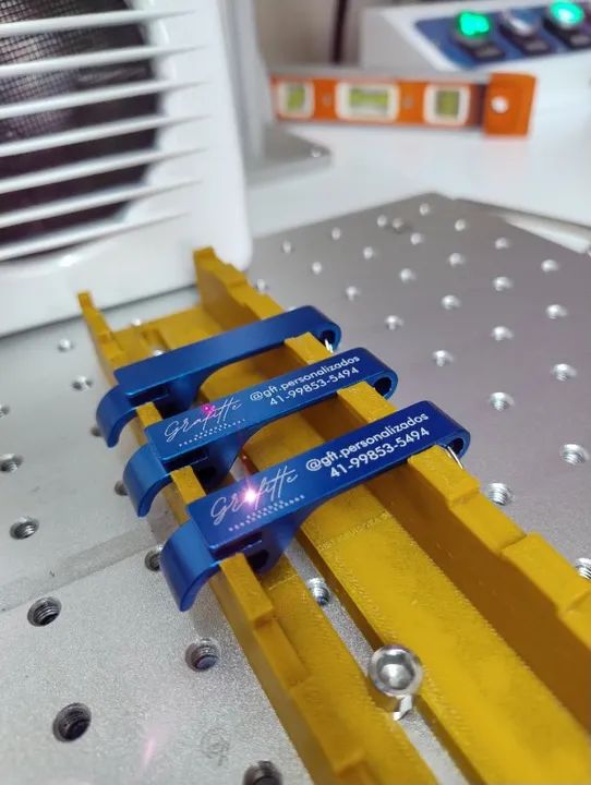 Gravação laser - chaveiro abridor em alumineo - Foto 4