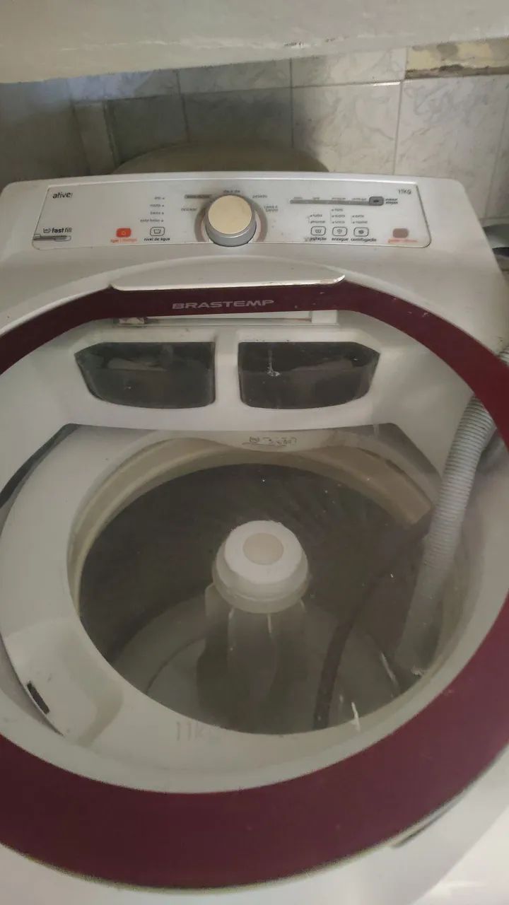 Máquina de lavar Brastemp 11 kg funcionando precisa trocar o gabinete - Foto 3