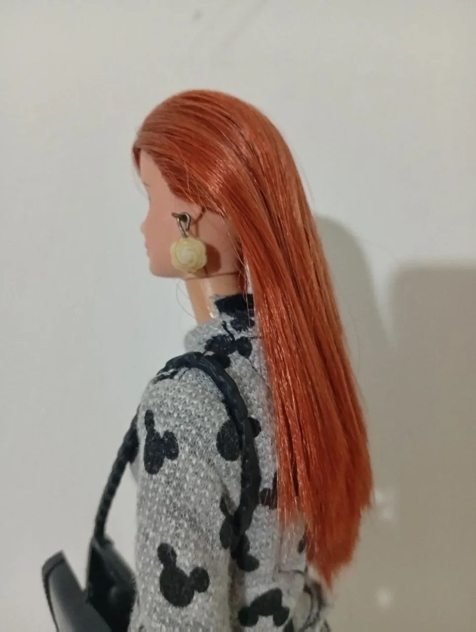 Boneca Barbie Ruiva com cabeça reduzida  - Foto 5