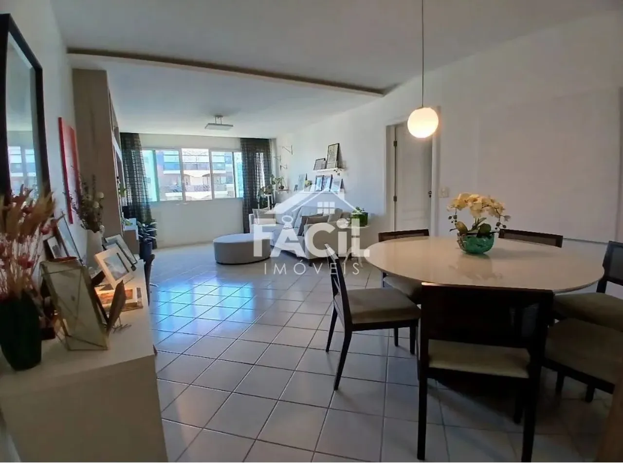 Apartamento em Praia do Canto - Vitória