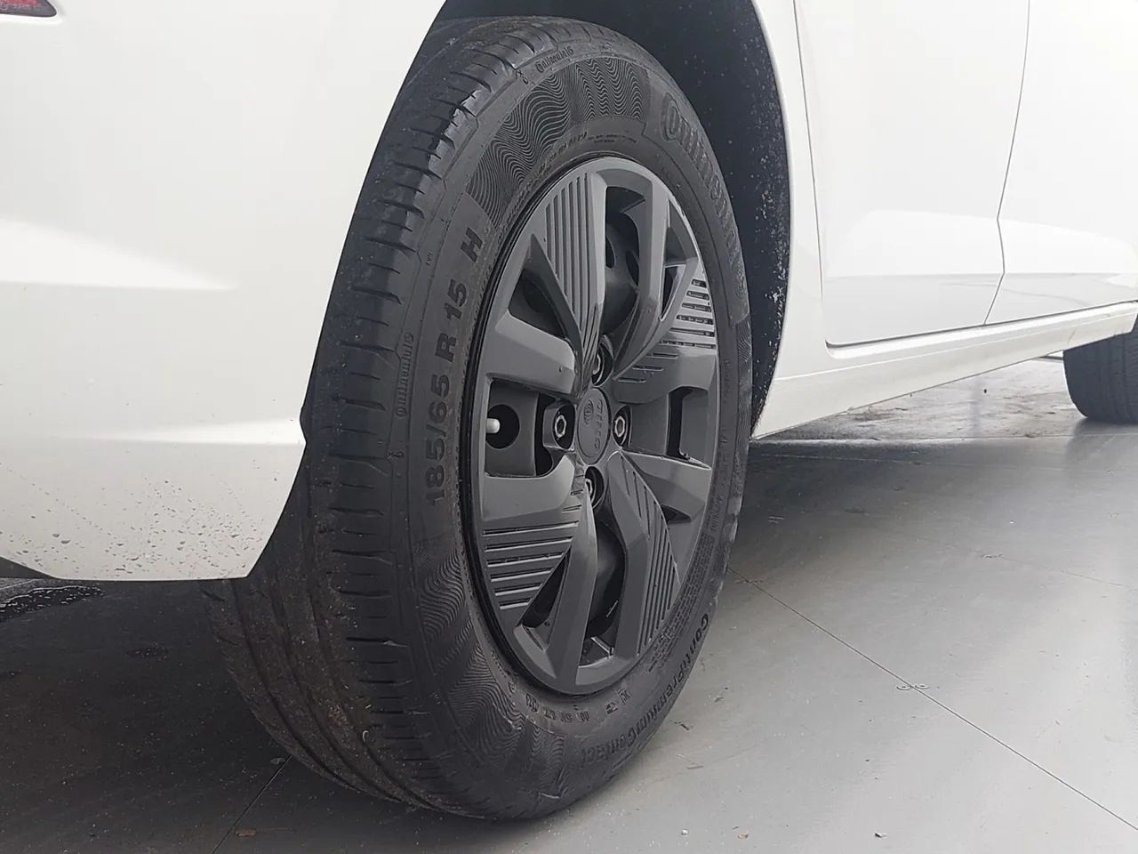 Volkswagen Polo Track 1.0 Flex 12V 5p, foto 14 de 18
