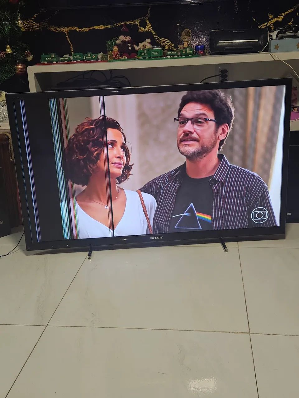 Tv Sony Bravia 46° com defeito na tela porem funcionando  - Foto 2