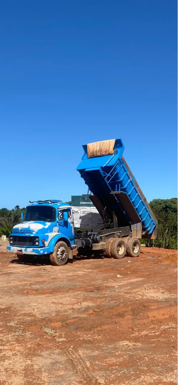 Caçamba truck
