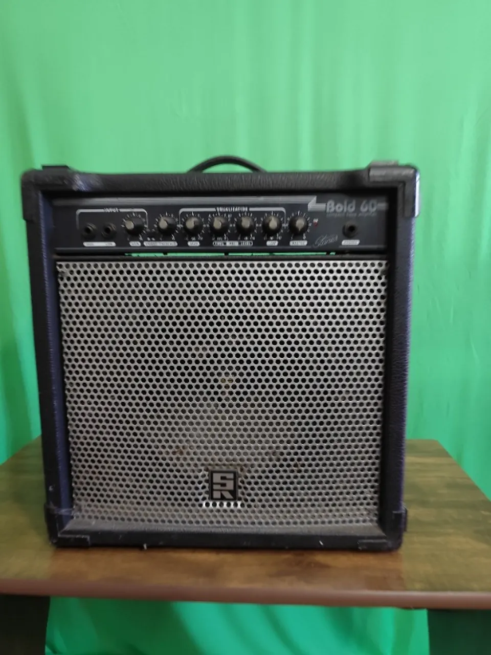 Amplificador de Baixo Staner Bold 60W