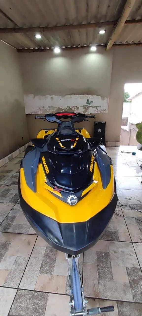 Jet ski 300 seeadoo 37 horas único dono AMARELO PÉROLA  - Foto 6