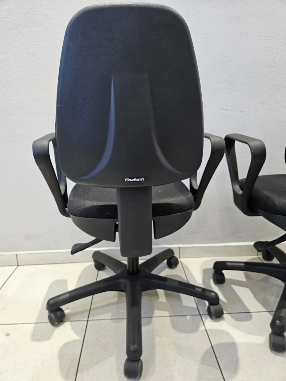 Cadeira Lite FlexForm (CADA)64960498372738122