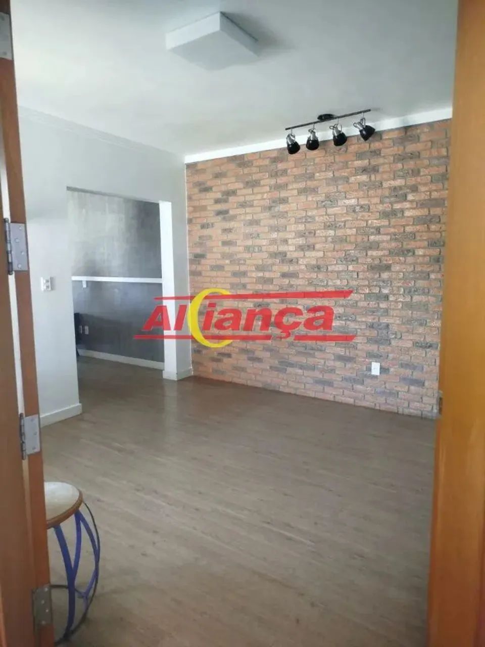 Casa para alugar com 1 quarto, sala e cozinha, móveis planejados - Jardim Paraiso - Guarul - Foto 5
