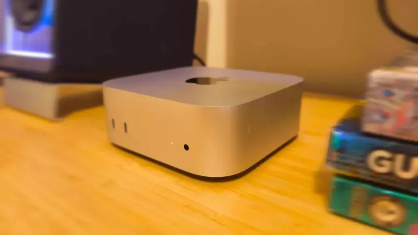 Mac mini M4 Apple 16GB 256GB （中古） Apple Mac Mini M4 16GB/256GB SSD (2024) - Prata
