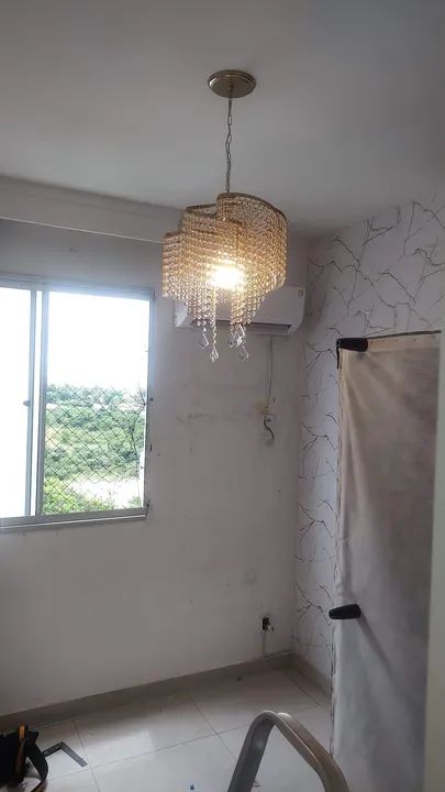 Eletricista Realizando Serviços Elétricos  - Foto 4