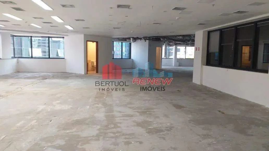 Sala para aluguel Edifício Business Center em São Paulo