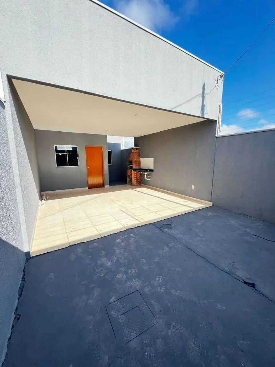 Casa com 3 quartos à venda, 90 m² por 130.000,00 ágio, parcelo como parte do pagamento - J