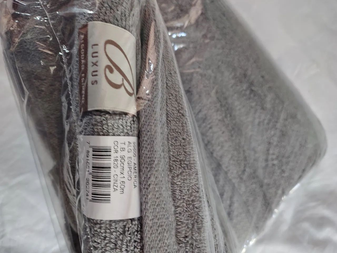 Toalha de Banho Luxo 90cm x 1,60m Cinza
