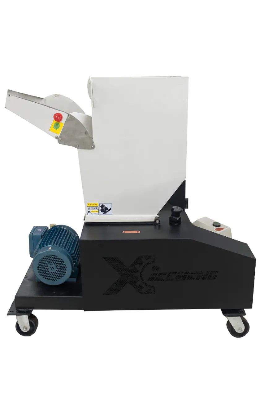 Moinho Triturador Plásticos - 410x240mm - 10cv - Ano 2023 - R$ 17.500 - Foto 4