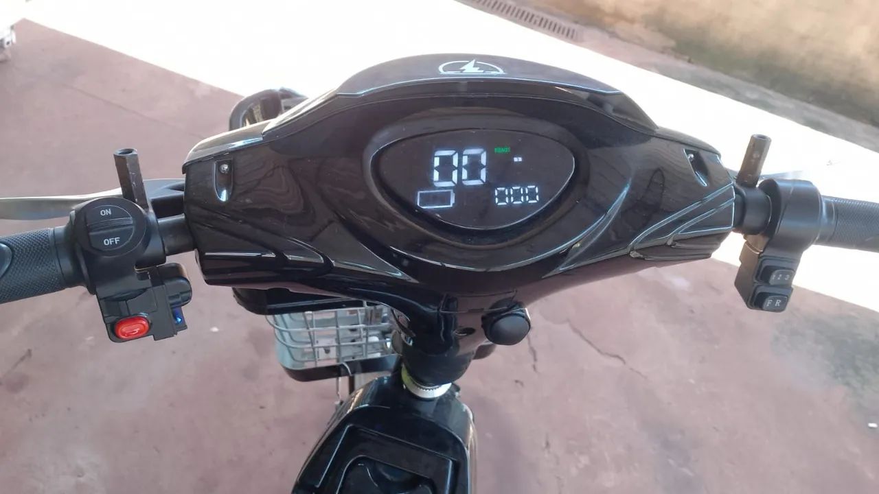 Scooter Elétrica - Ótimo estado!