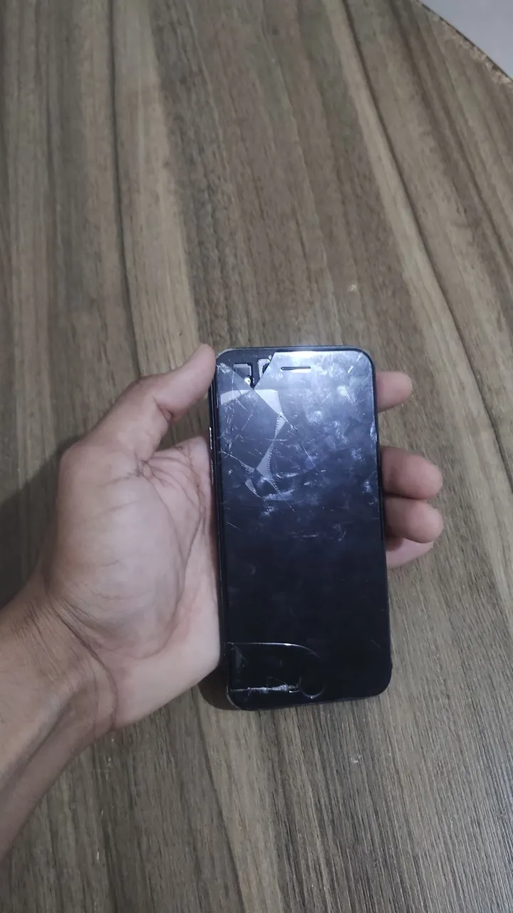 iPhone 7 (Retirada de Peças)