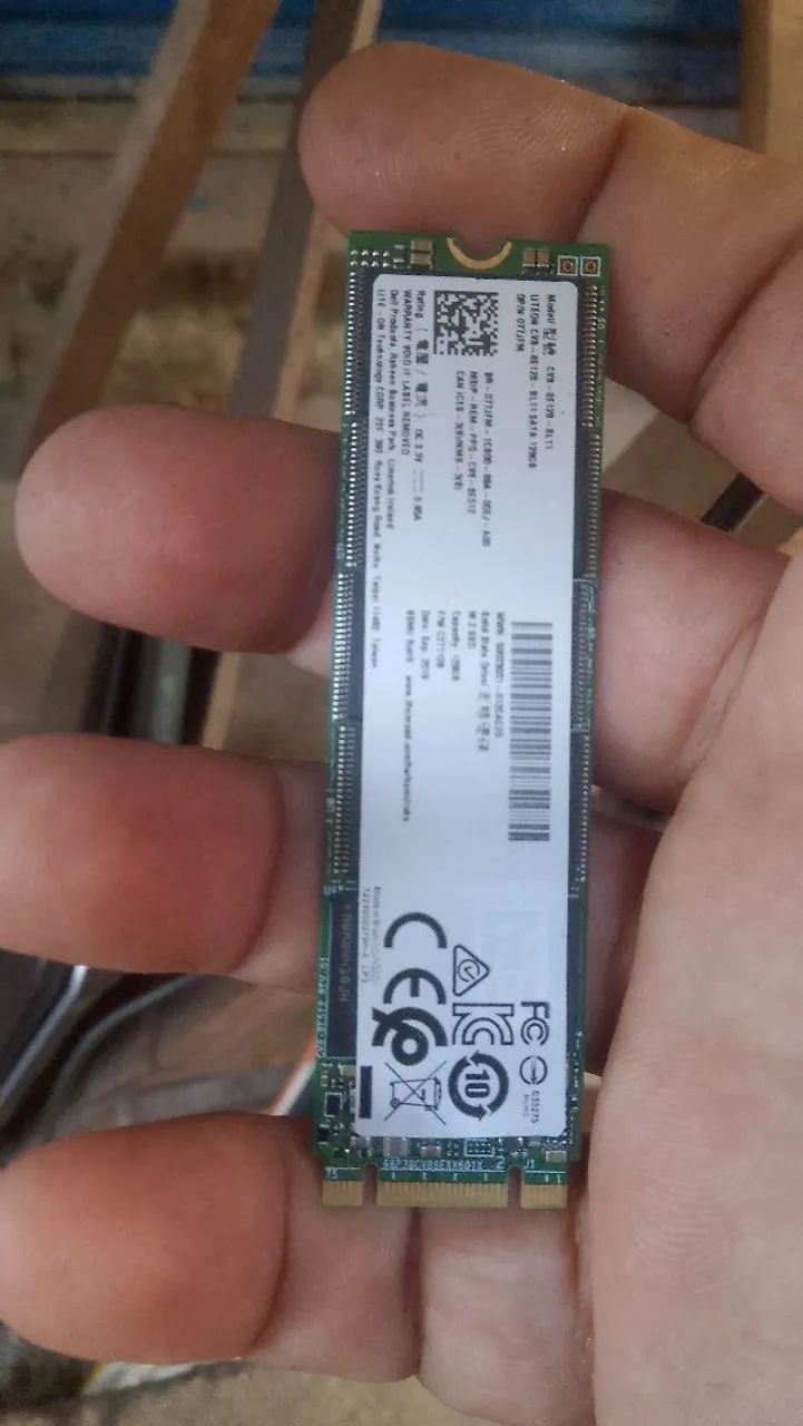 M2 128 giga64208796815875121