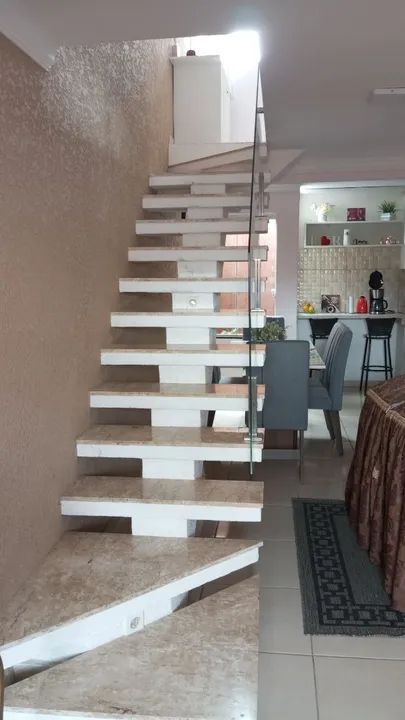 Escada de Concreto em Viga Central 