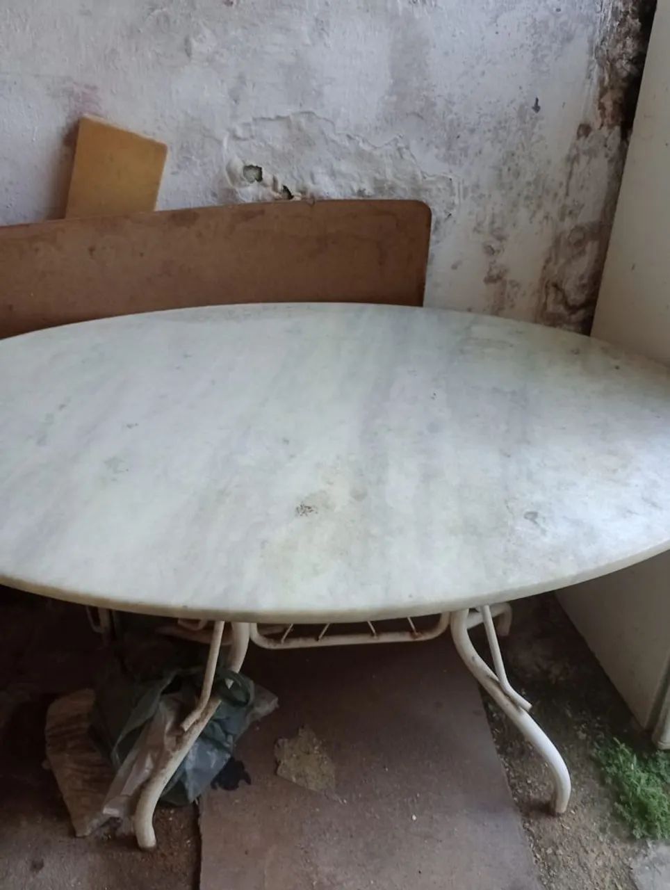 Mesa de mármore 64739707551617121