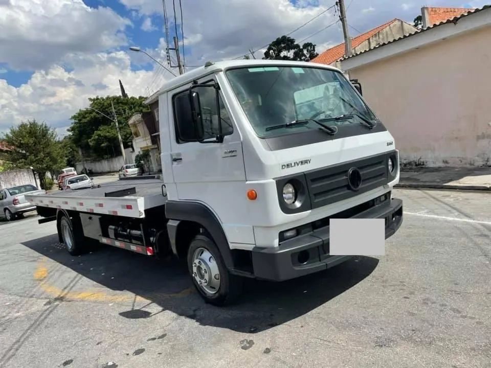 Vw 8-160 Delivery Plataforma ano 2015