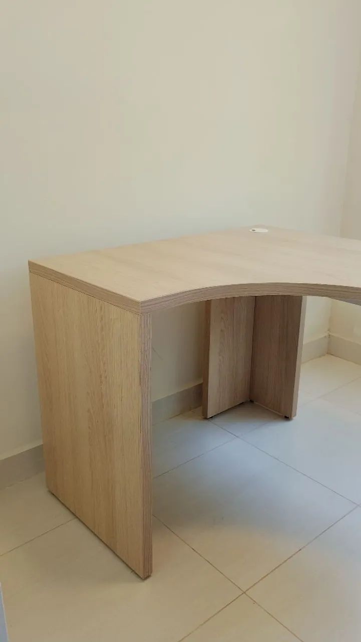 Mesa de canto 100x100 escritório/escrivaninha  - Foto 3
