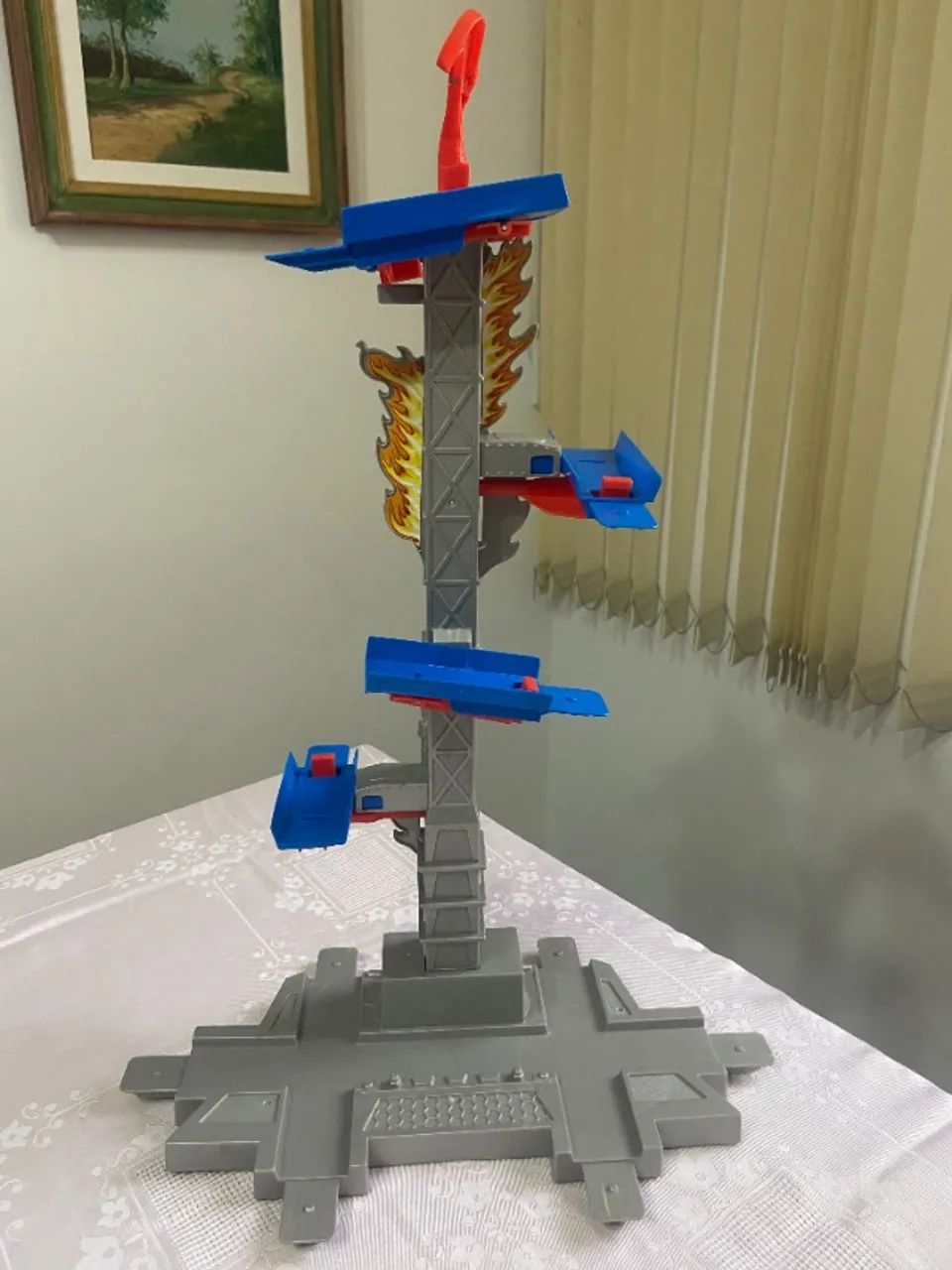 Hot Wheels Workshop Track Builder -Torre de lançamento com 5 pistas