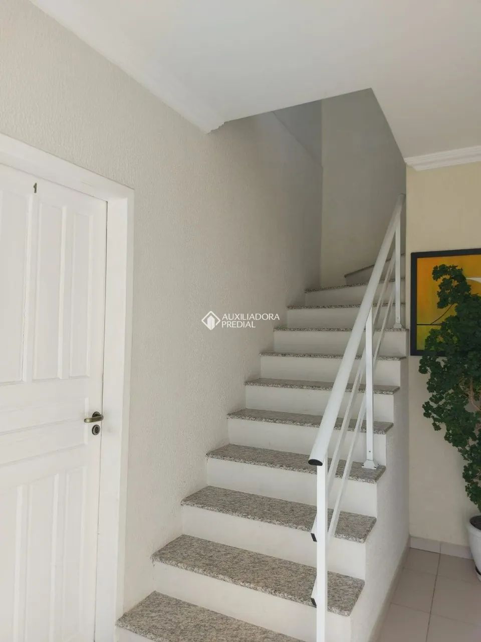 Casa transformada em Pousada, 5 quartos na praia da Daniela em Florianópolis-SC. - Foto 3