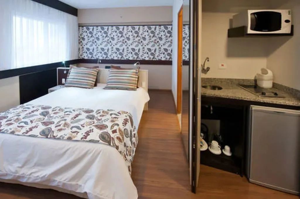 Flat na Bela Vista totalmente mobiliado e com serviços disponível à venda. - Foto 3