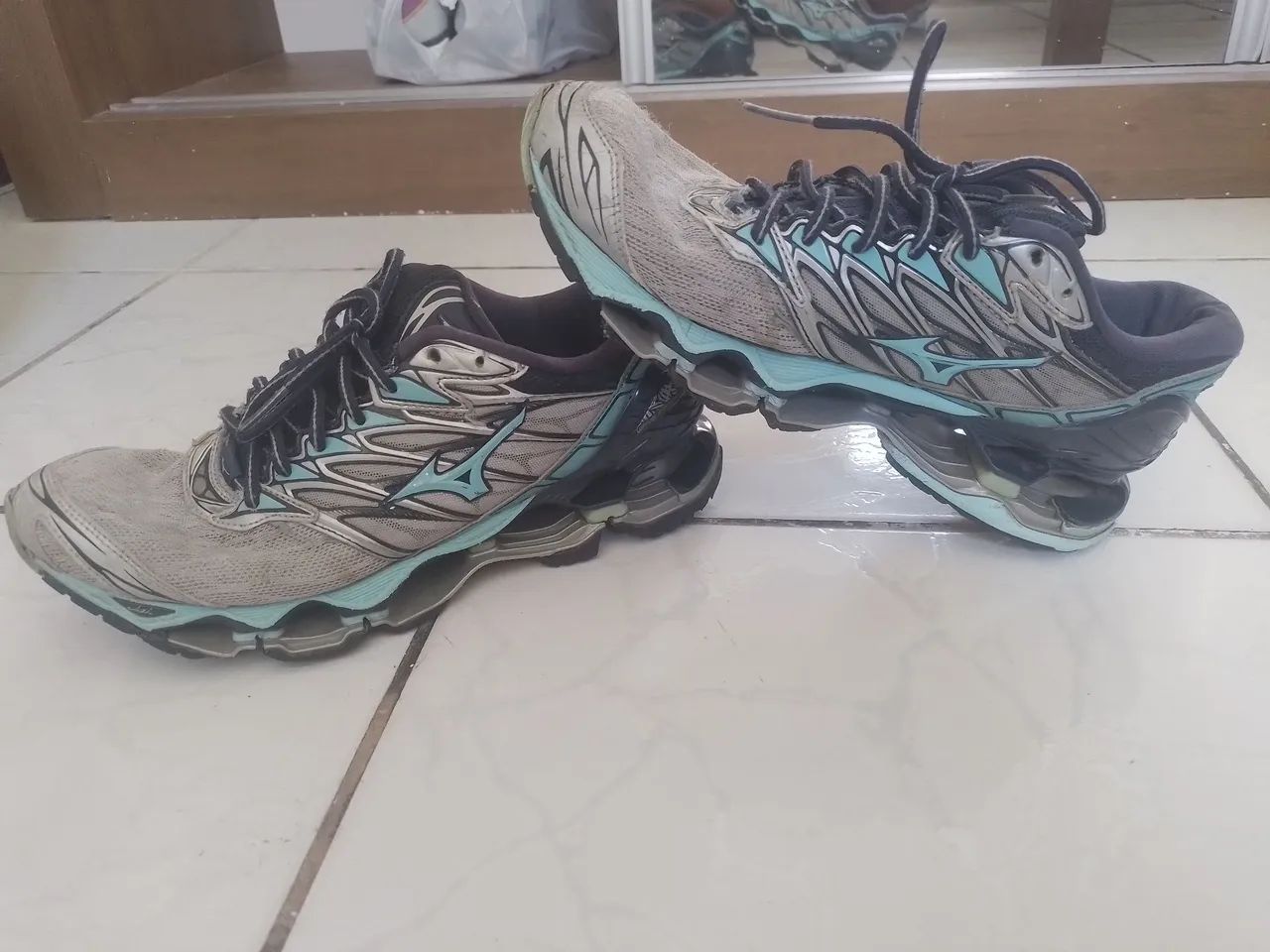 Tênis Mizuno Wave Prophecy 7