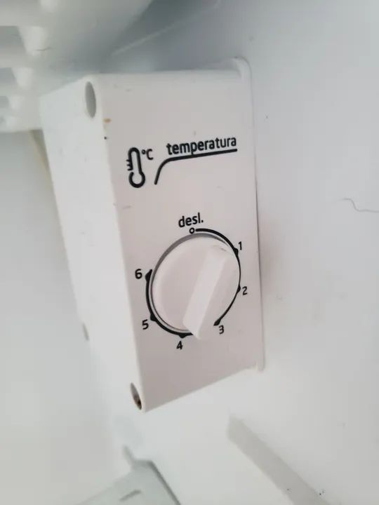 Frigobar Midea 93L  - Foto 5