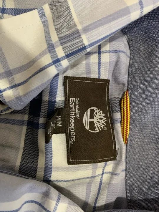 Camisa xadrez Timberland azul e branca - Foto 5