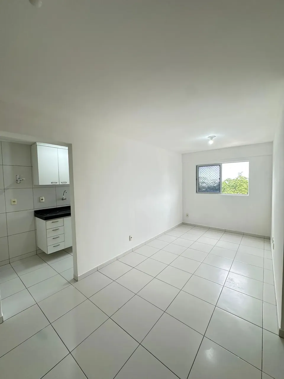 Apartamento à Venda no Edifício Dilma Paiva  68m² | 3 Quartos (2 Suítes) | 2 Vagas | Farol
