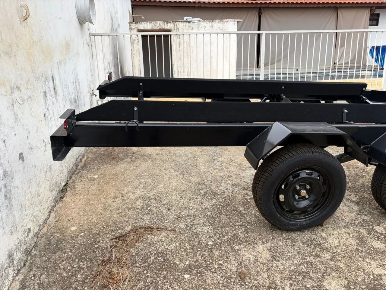 Carreta rodoviária para lanchas até 21 pés - Foto 5