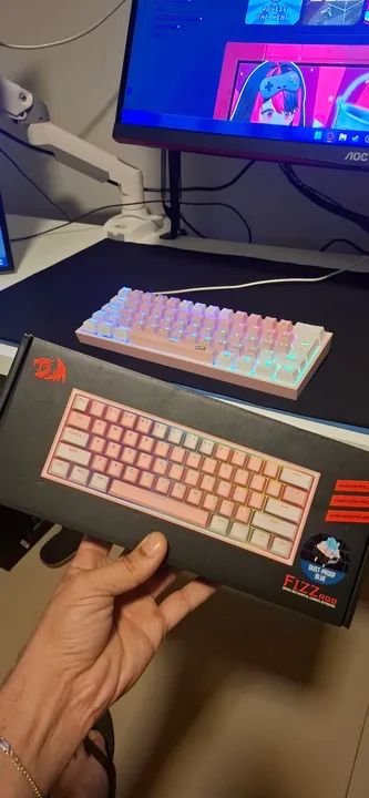 Teclado Redragon Fizz rgb - Foto 4