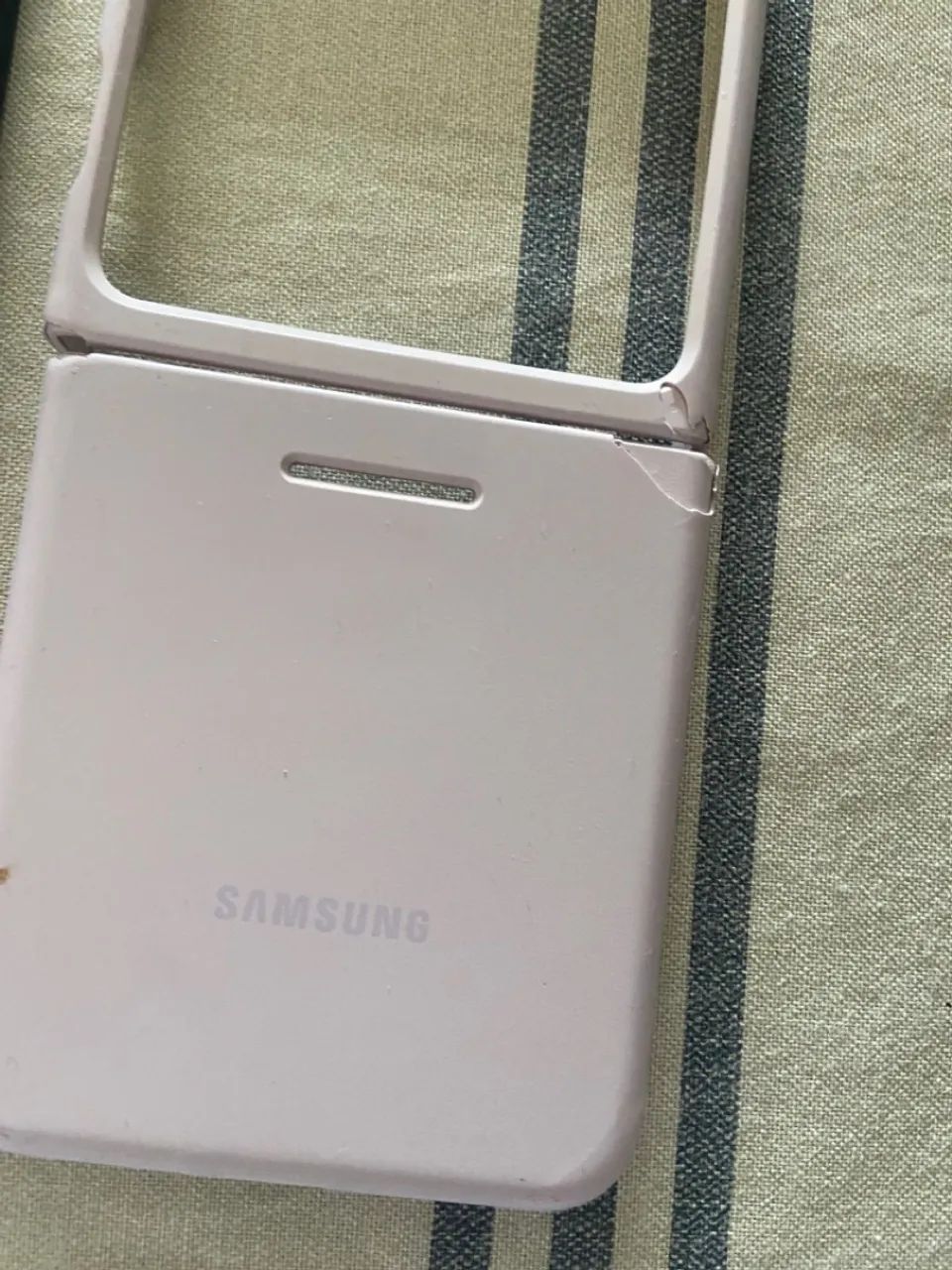 Capa original para Celular Samsung Flip 5 com Ring - Foto 2