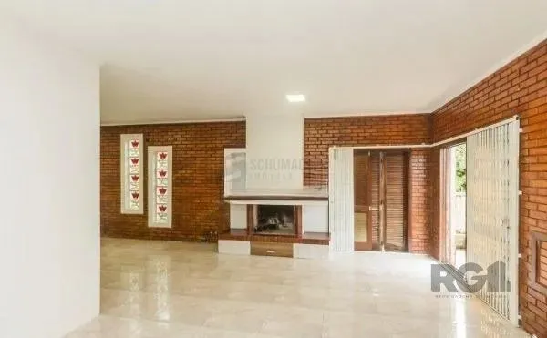 Casa em Jardim Sabará