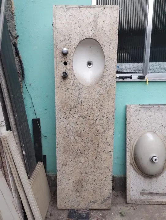 Bancada de banheiro 1,92x55