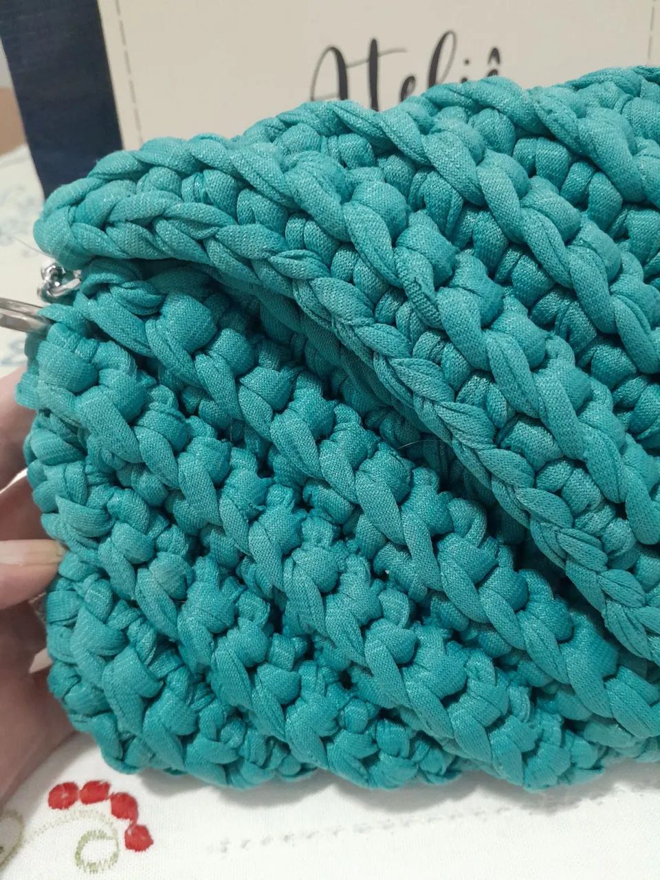 Linda bolsa feito a mão  - Foto 3