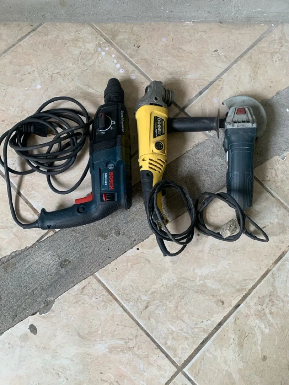 Furadeira e Esmerilhadeira - Bosch e vonder