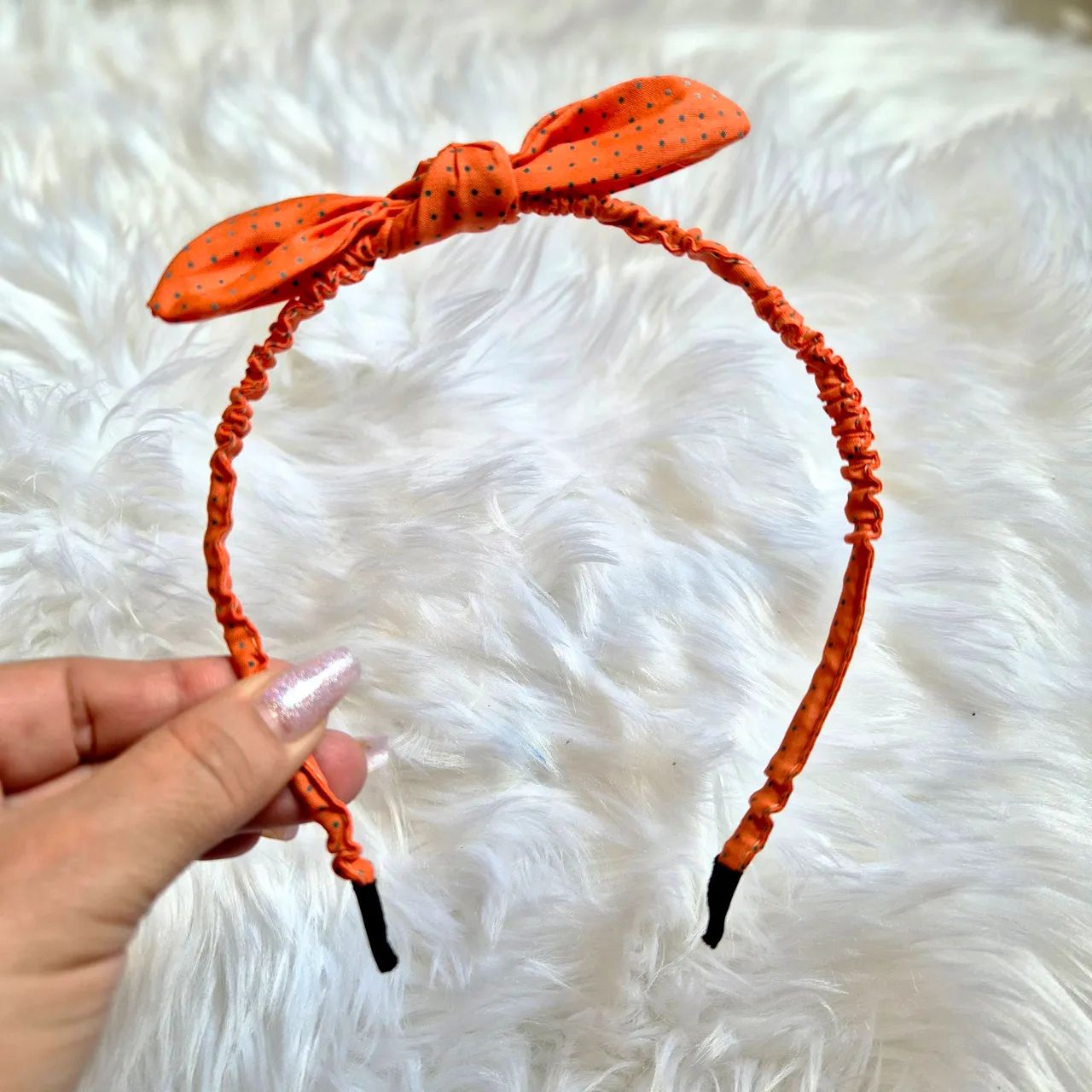 Tiara de cabelo em tecido poá - Foto 3