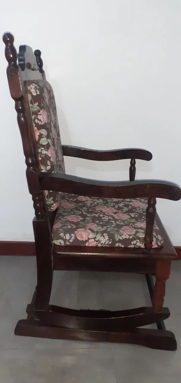 Antiga cadeira de balanço  - Foto 2
