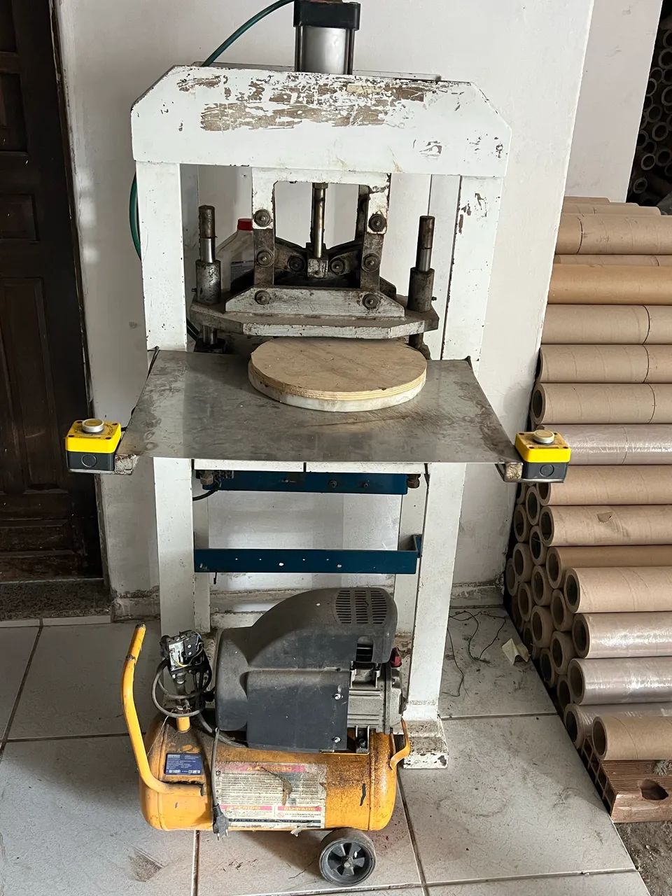 Prensa para vazar Sacos e Sacolas. - Foto 3