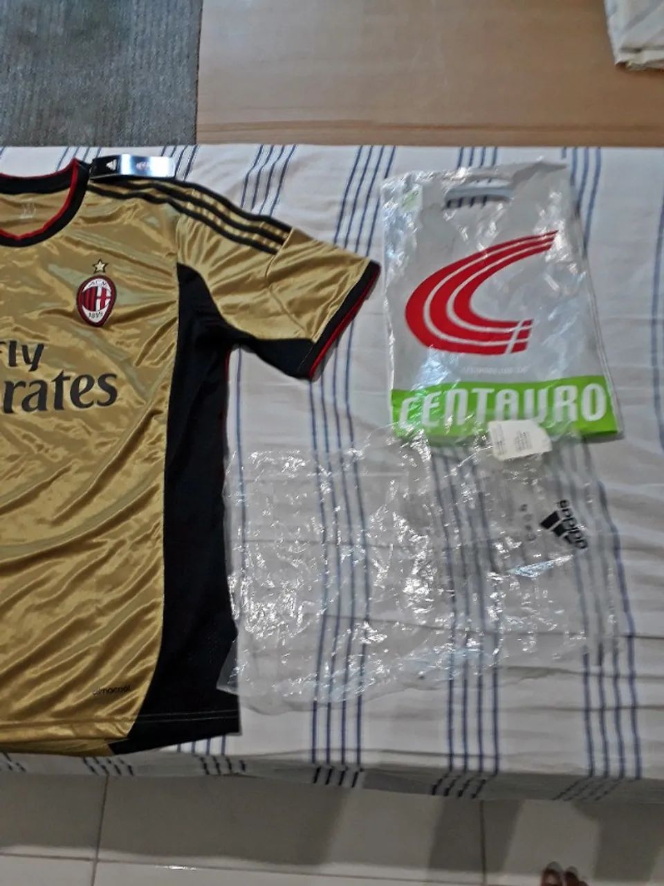 Camisa milan ORIGINAL nova nunca usada - Foto 3