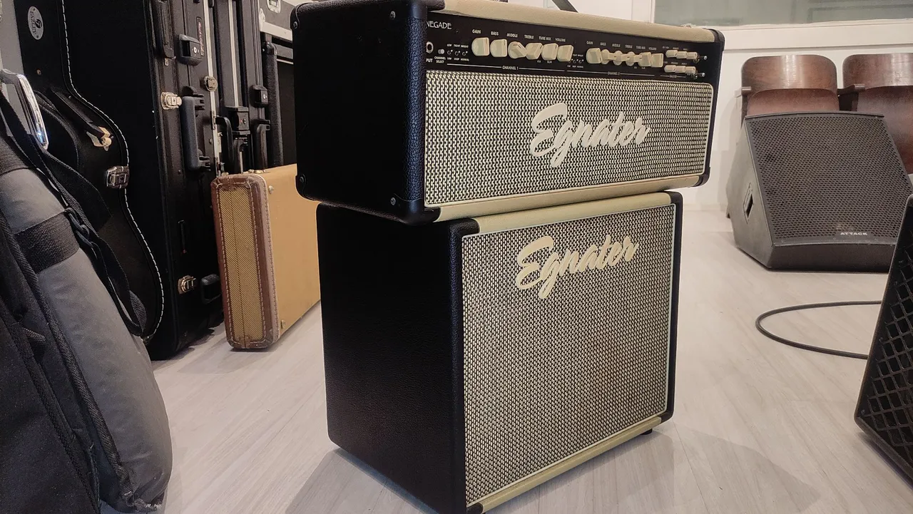 Amplificador de Guitarra Egnater Renegade - Cabeçote + Gabinete