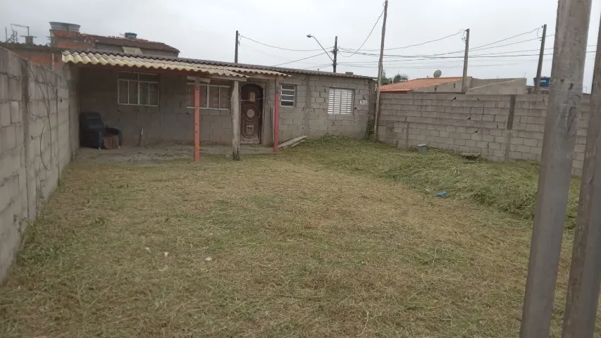 Casa na praia Peruibe