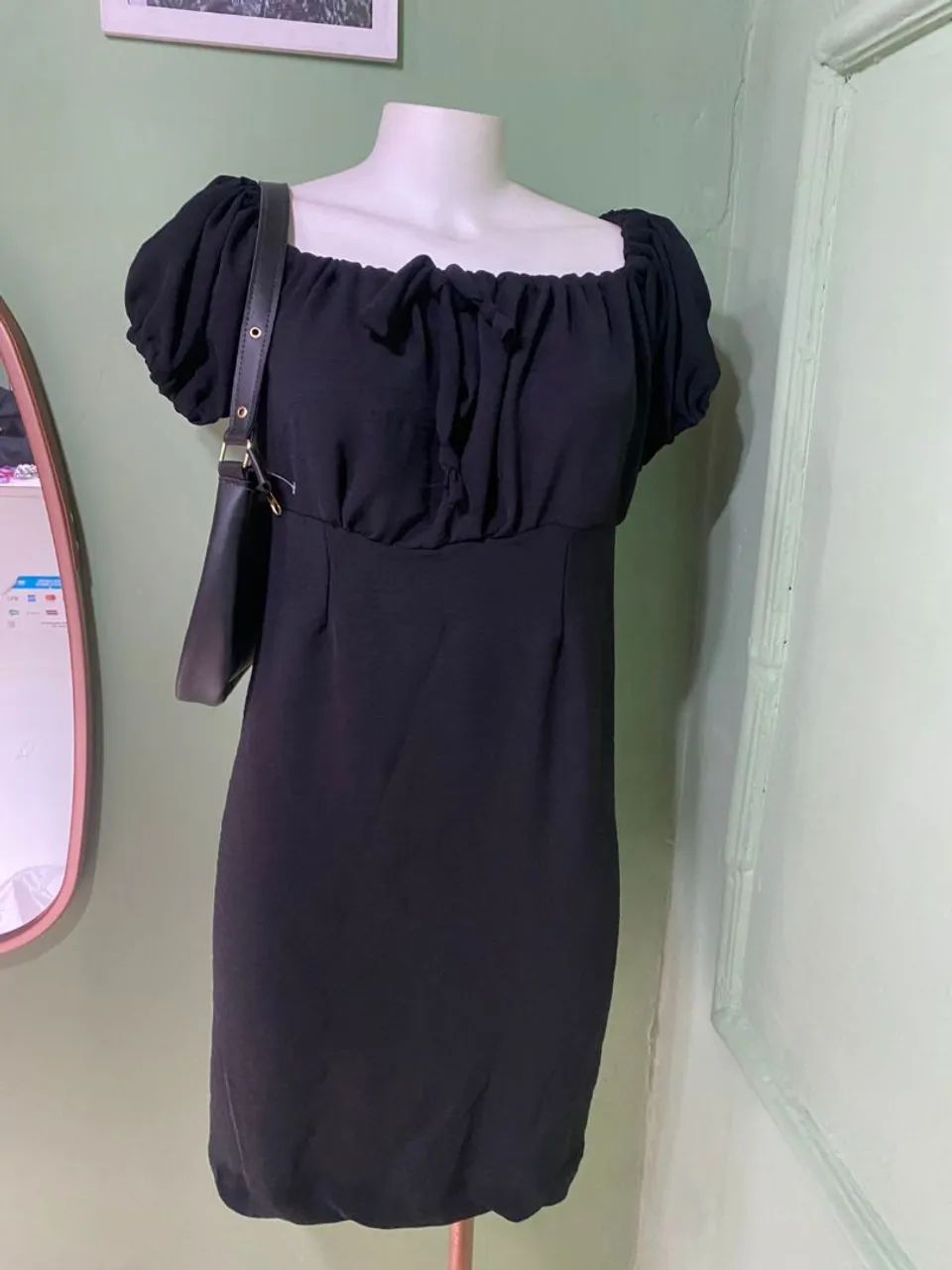 Vestido tubinho preto